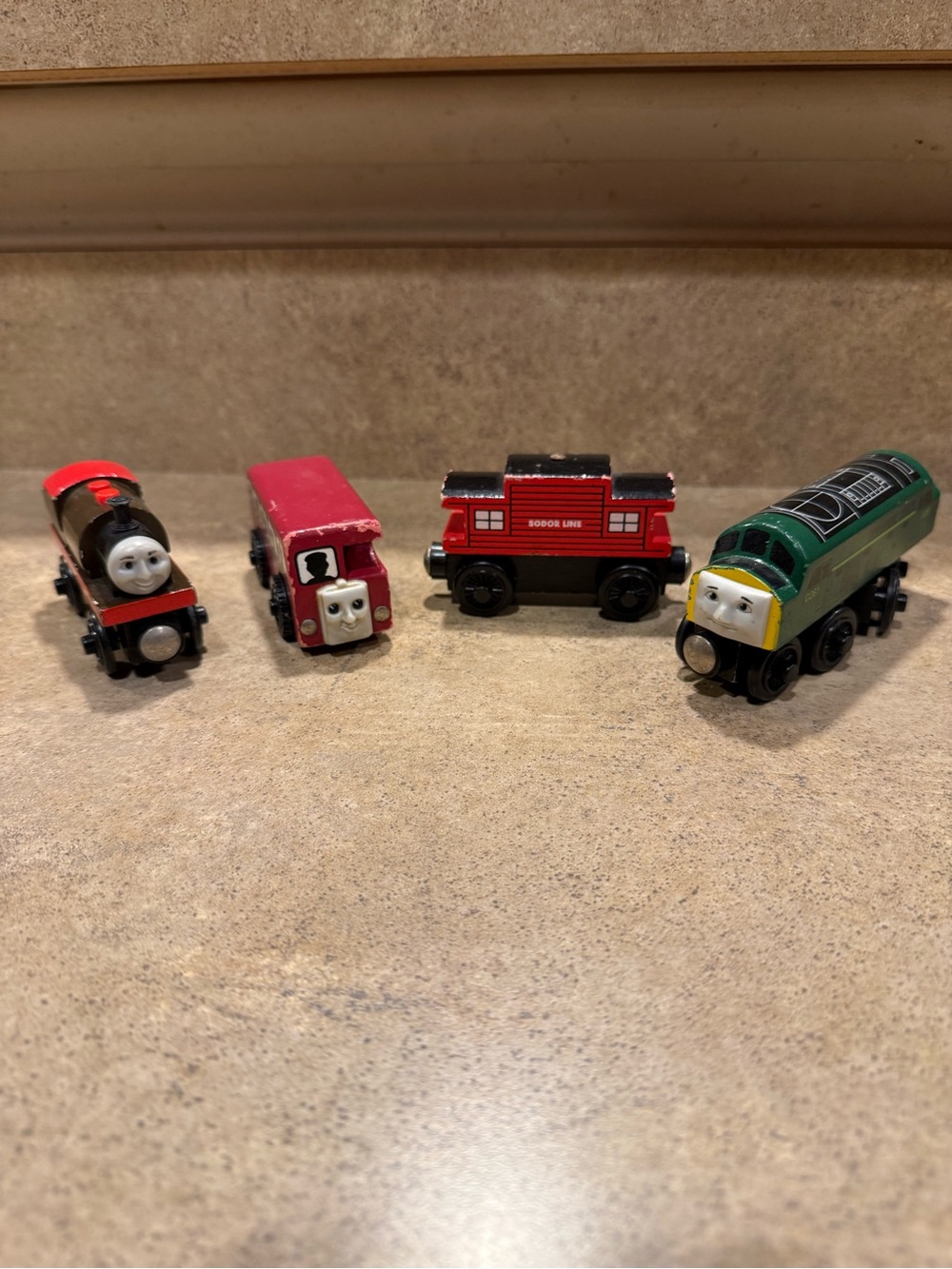 Lot 4 Thomas The Train & Friends Wooden Railway Diesel D261 Bertram Bertie Bus